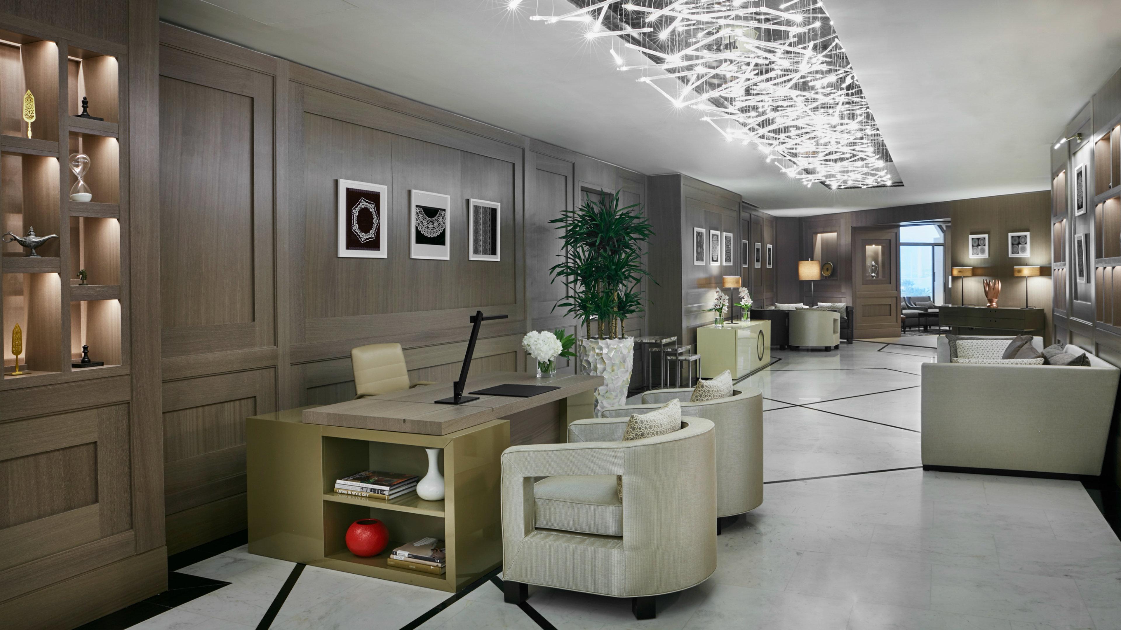 Intercontinental & By Ihg
