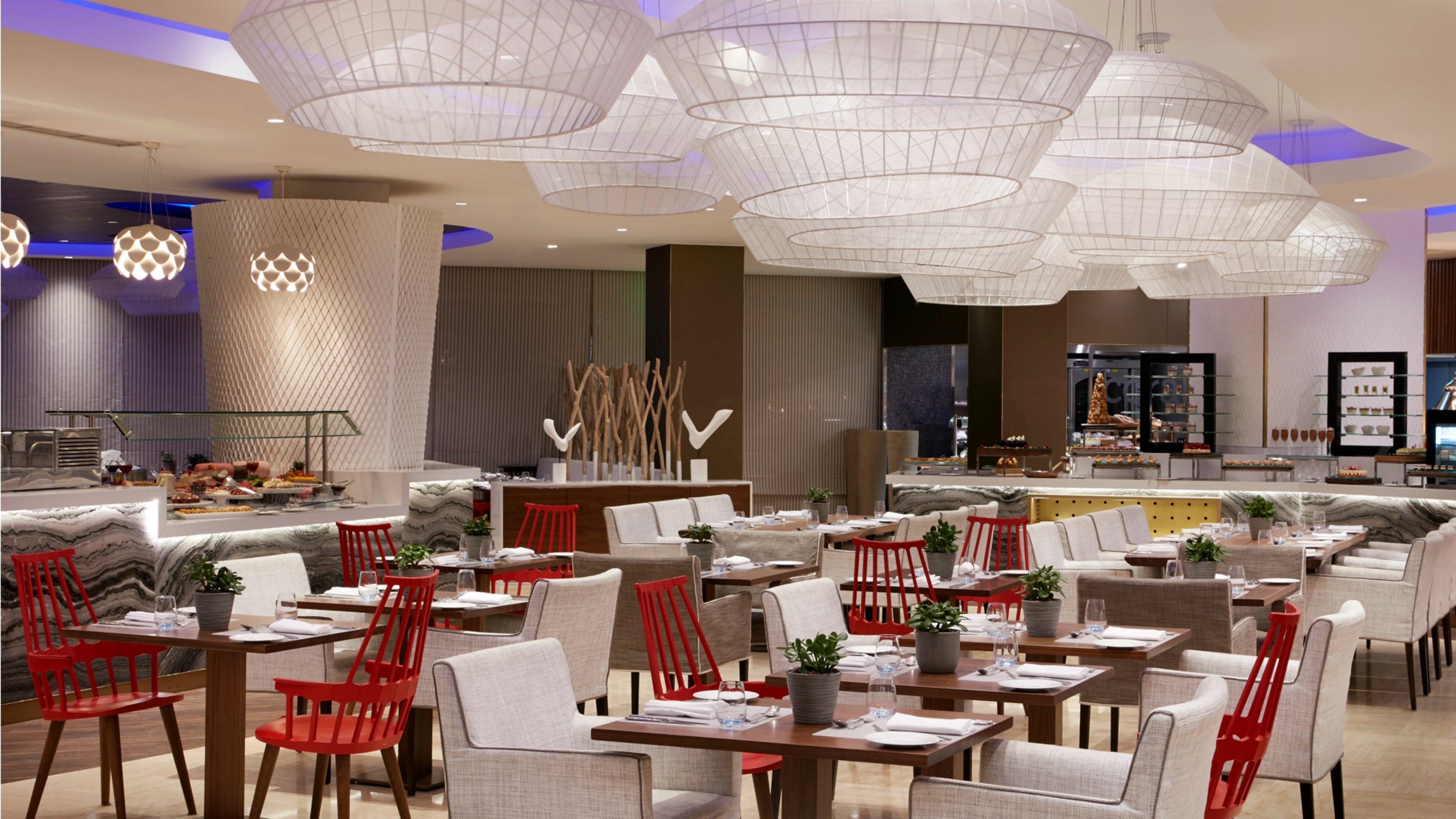 Intercontinental & By Ihg Station touristique